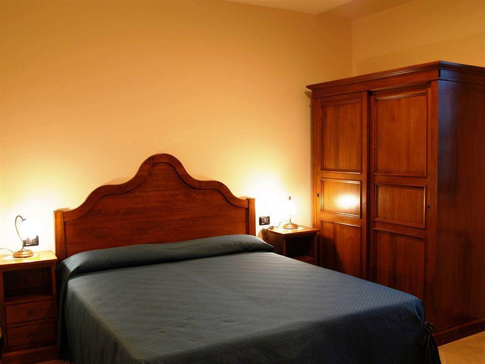 Santa Maria Degli Ancillotti Guest House Petrignano ภายนอก รูปภาพ