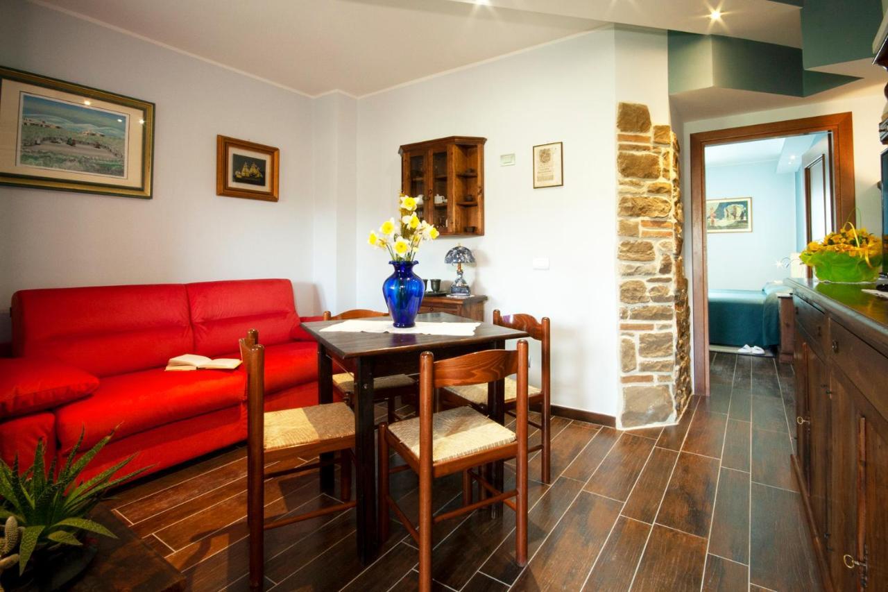 Santa Maria Degli Ancillotti Guest House Petrignano ภายนอก รูปภาพ